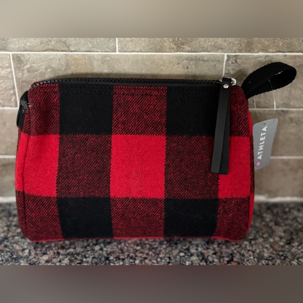 🆕 Athleta Wool, Red and Black Checkered Makeup Bag-NWT